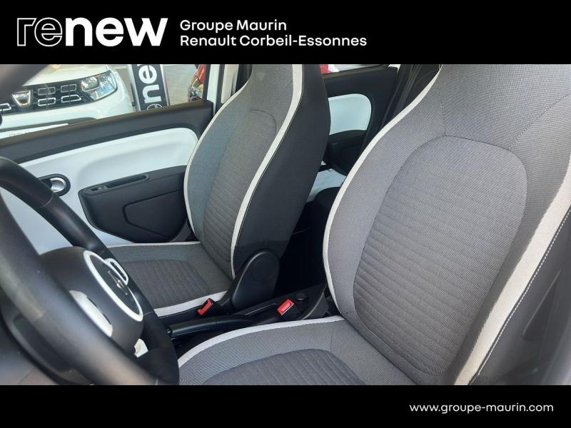 Photo 14 de l’annonce de RENAULT Twingo d’occasion à vendre à CORBEIL-ESSONNES