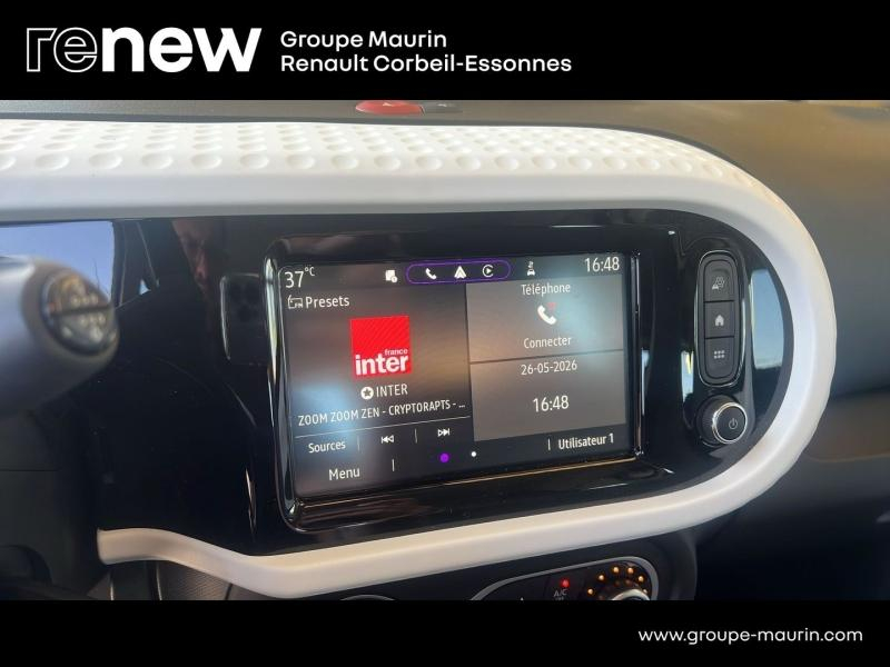 Photo 16 de l’annonce de RENAULT Twingo d’occasion à vendre à CORBEIL-ESSONNES