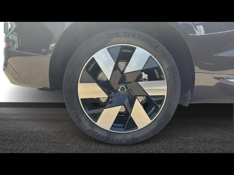 Photo 11 de l’annonce de VOLVO XC60 d’occasion à vendre à AIX-EN-PROVENCE