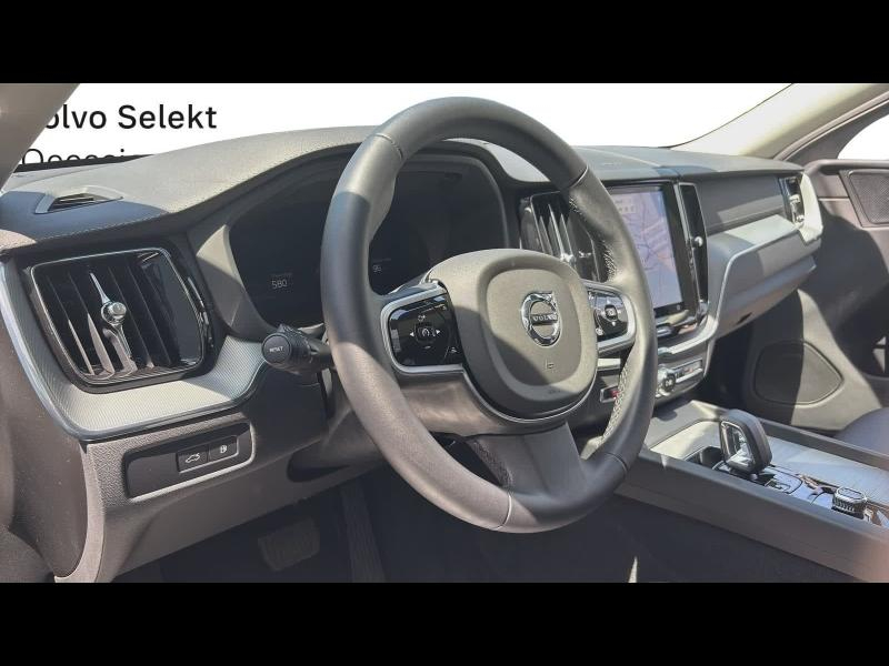 Photo 14 de l’annonce de VOLVO XC60 d’occasion à vendre à AIX-EN-PROVENCE