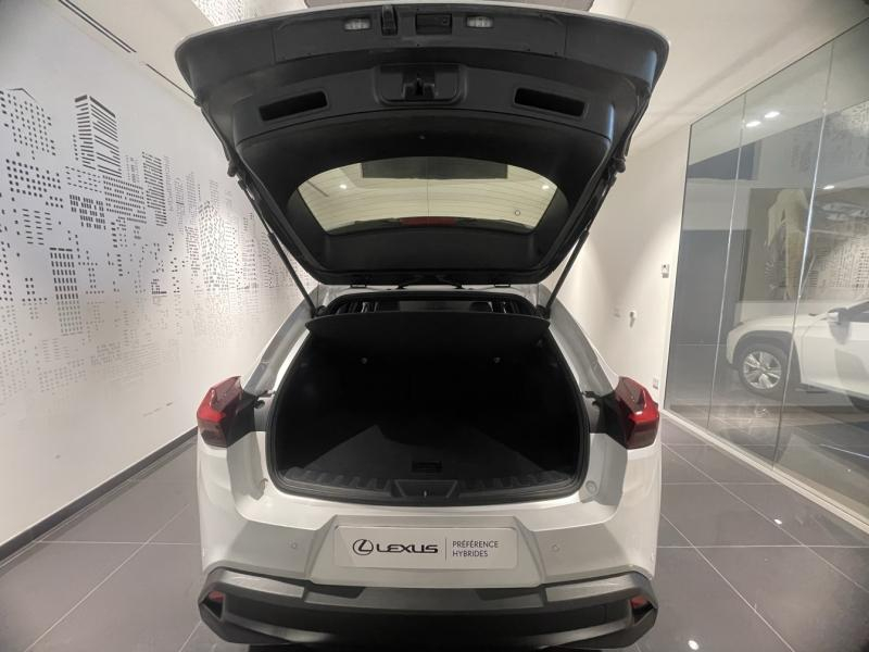 Photo 11 de l’annonce de LEXUS UX d’occasion à vendre à LATTES