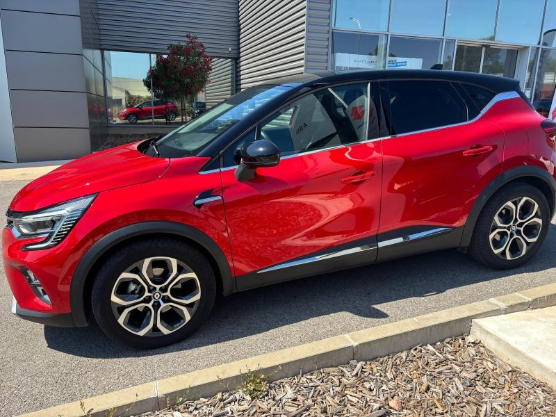 Photo 8 de l’annonce de RENAULT Captur d’occasion à vendre à LA GARDE
