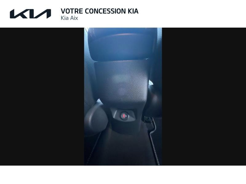 Photo 18 de l’annonce de KIA Stonic d’occasion à vendre à AIX-EN-PROVENCE