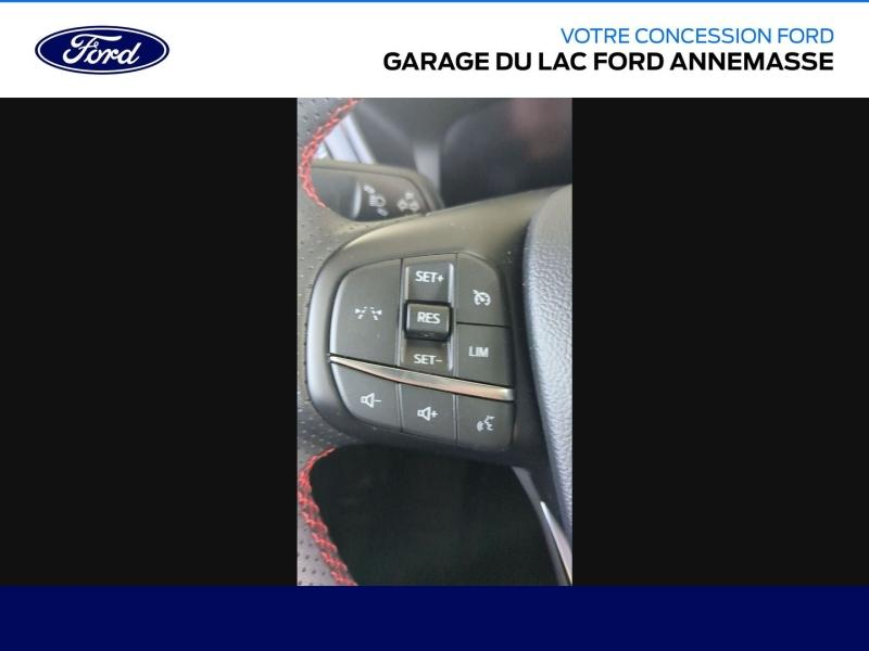 Photo 16 de l’annonce de FORD Kuga d’occasion à vendre à ANNEMASSE