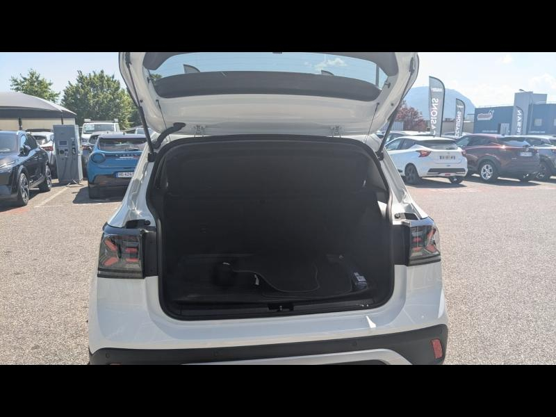 Photo 20 de l’annonce de VOLKSWAGEN T-Cross d’occasion à vendre à ANNEMASSE