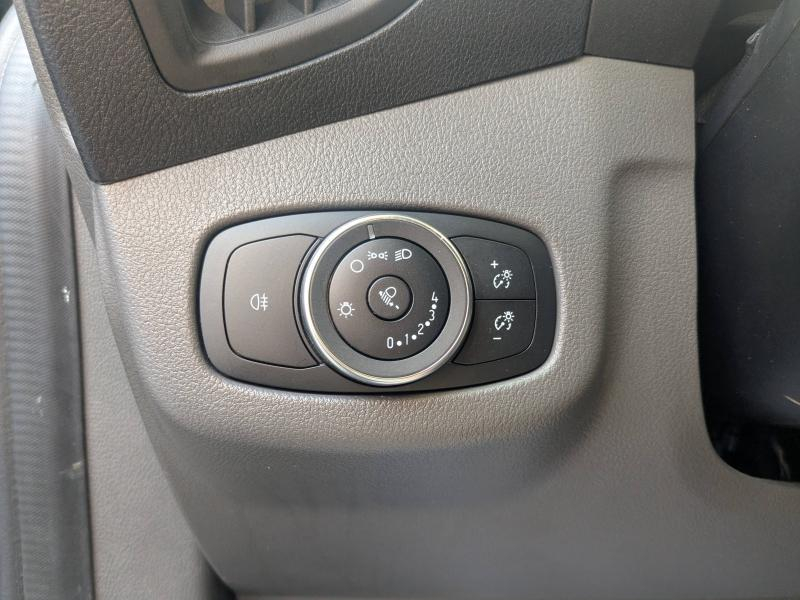 Photo 9 de l’annonce de FORD Transit Connect VUL d’occasion à vendre à LA VALETTE