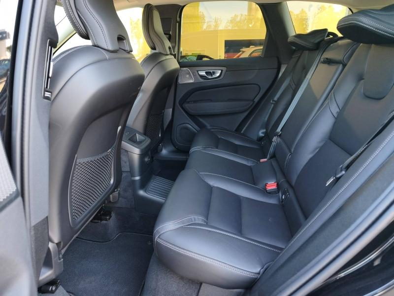 Photo 12 de l’annonce de VOLVO XC60 d’occasion à vendre à AVIGNON