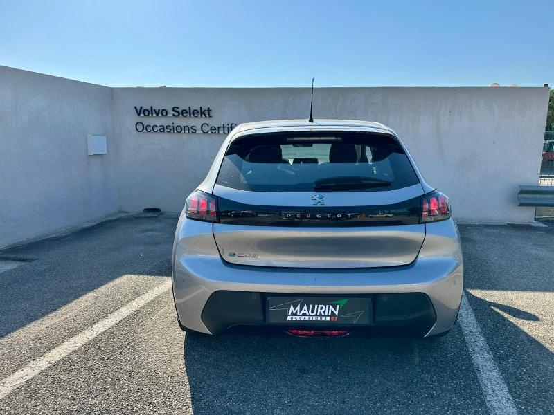 Photo 9 de l’annonce de PEUGEOT 208 d’occasion à vendre à AVIGNON