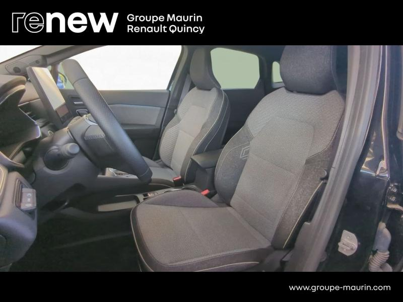 Photo 12 de l’annonce de RENAULT  d’occasion à vendre à QUINCY-SOUS-SÉNART