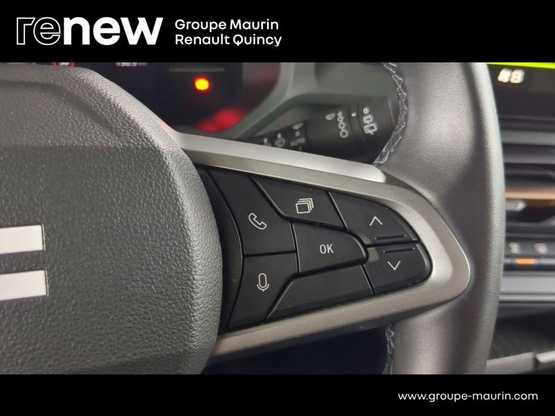 Photo 17 de l’annonce de DACIA Duster d’occasion à vendre à QUINCY-SOUS-SÉNART