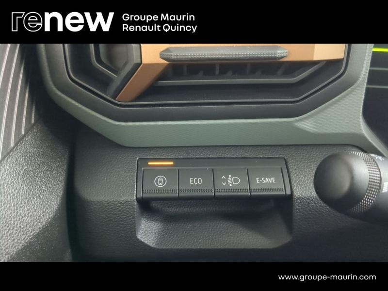 Photo 18 de l’annonce de DACIA Duster d’occasion à vendre à QUINCY-SOUS-SÉNART