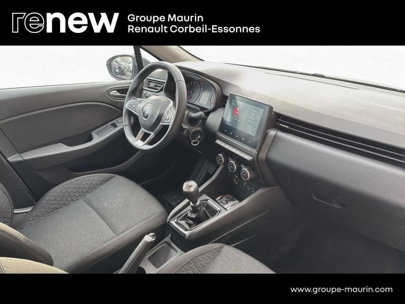Photo 17 de l’annonce de RENAULT Clio d’occasion à vendre à CORBEIL-ESSONNES