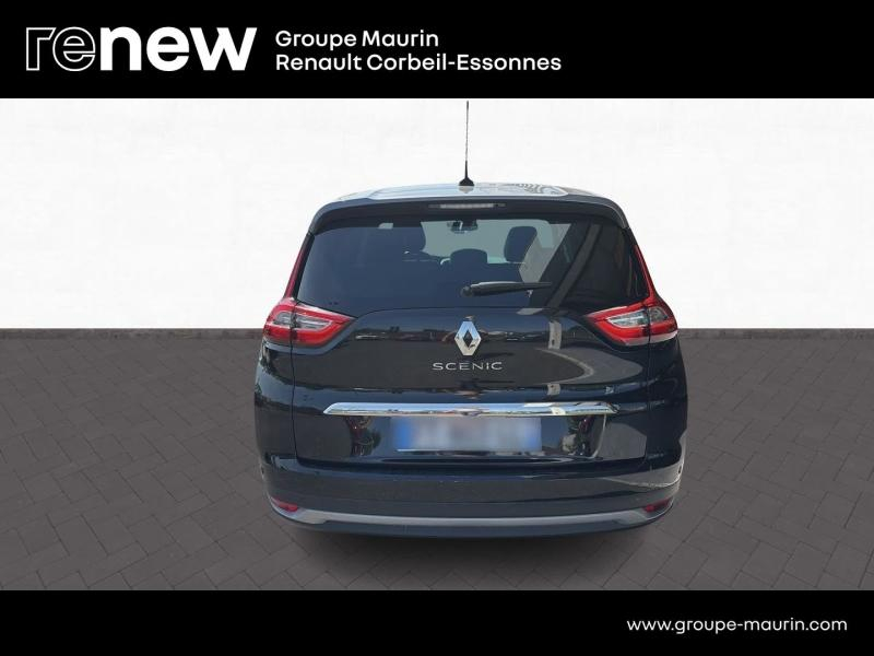 Photo 4 de l’annonce de RENAULT Grand Scenic d’occasion à vendre à CORBEIL-ESSONNES