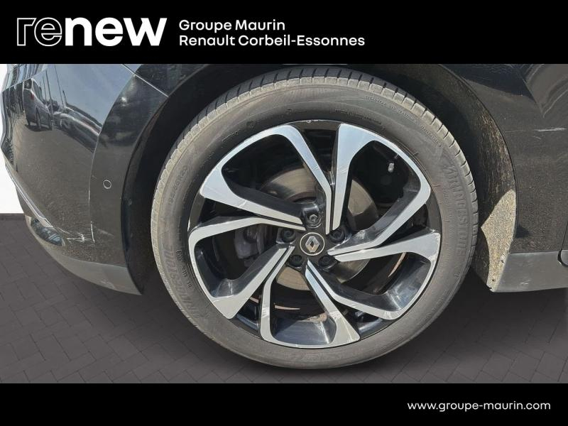 Photo 9 de l’annonce de RENAULT Grand Scenic d’occasion à vendre à CORBEIL-ESSONNES