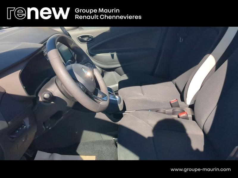Photo 9 de l’annonce de RENAULT Zoe d’occasion à vendre à CHENNEVIÈRES-SUR-MARNE