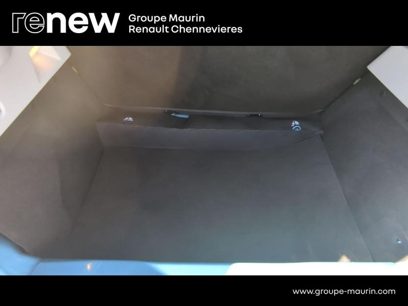 Photo 11 de l’annonce de RENAULT Zoe d’occasion à vendre à CHENNEVIÈRES-SUR-MARNE