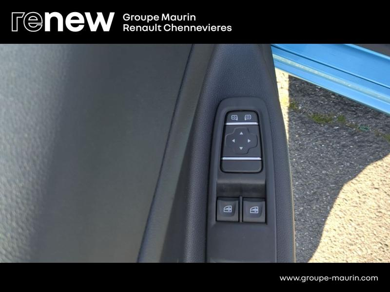 Photo 12 de l’annonce de RENAULT Zoe d’occasion à vendre à CHENNEVIÈRES-SUR-MARNE
