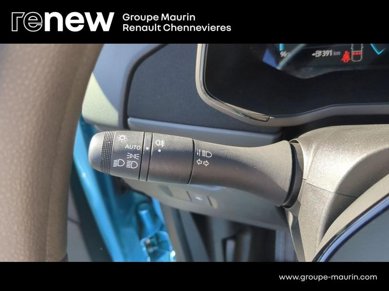 Photo 17 de l’annonce de RENAULT Zoe d’occasion à vendre à CHENNEVIÈRES-SUR-MARNE