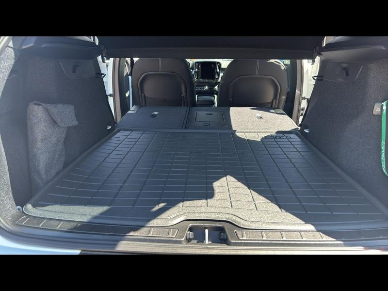 Photo 15 de l’annonce de VOLVO XC40 d’occasion à vendre à AIX-EN-PROVENCE