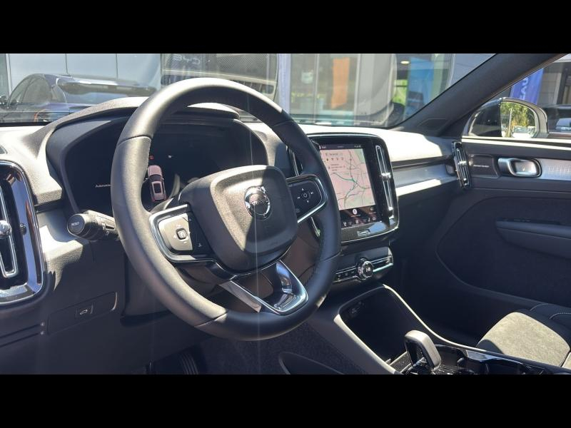 Photo 16 de l’annonce de VOLVO XC40 d’occasion à vendre à AIX-EN-PROVENCE