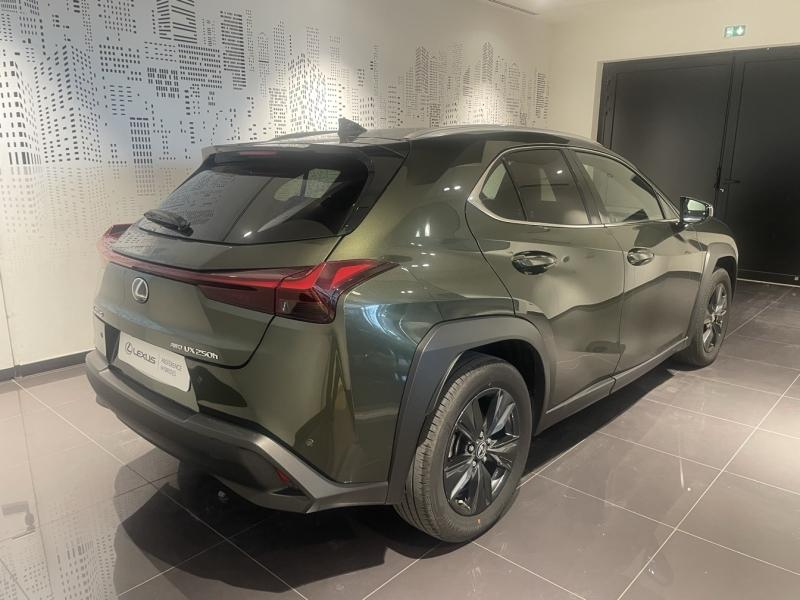 Photo 4 de l’annonce de LEXUS UX d’occasion à vendre à LATTES