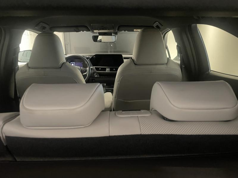 Photo 13 de l’annonce de LEXUS UX d’occasion à vendre à LATTES