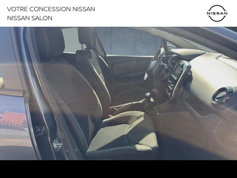 Photo 18 de l’annonce de RENAULT Clio d’occasion à vendre à BOLLÈNE