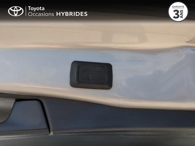 Photo 20 de l’annonce de TOYOTA RAV4 d’occasion à vendre à ARLES