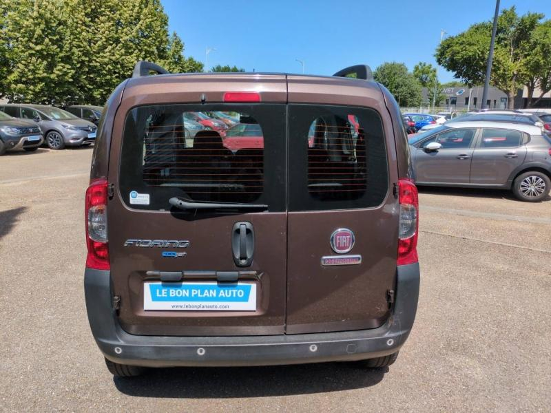 Photo 8 de l’annonce de FIAT Qubo d’occasion à vendre à ARLES