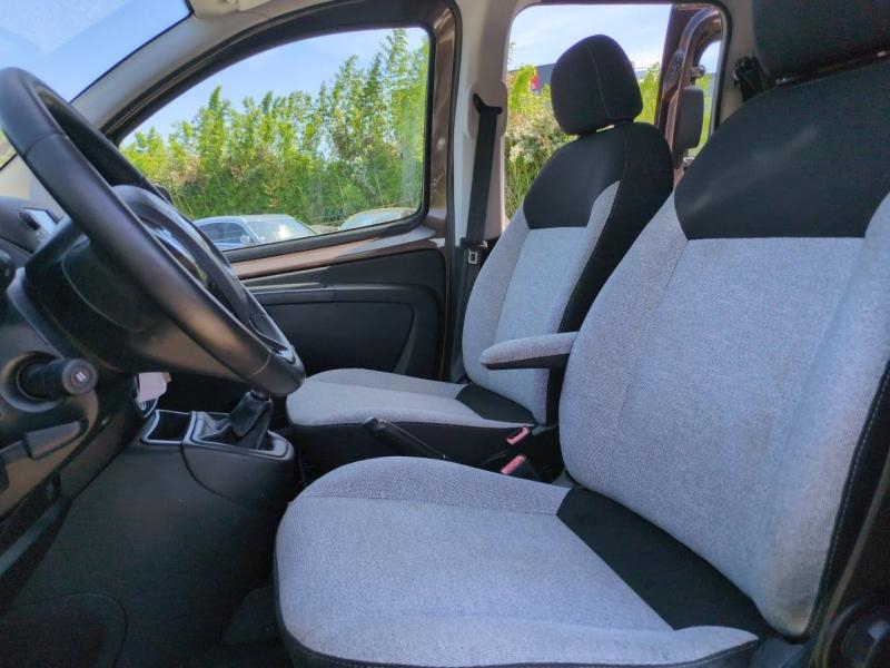 Photo 17 de l’annonce de FIAT Qubo d’occasion à vendre à ARLES