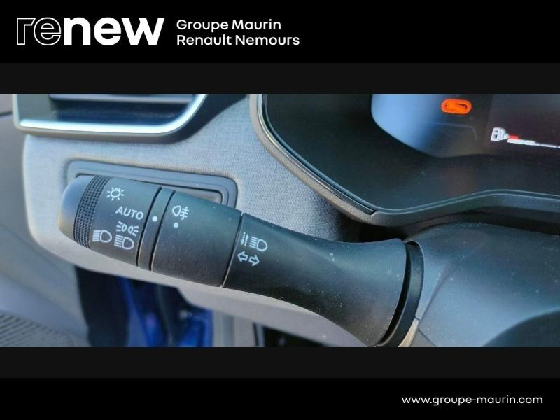 Photo 20 de l’annonce de RENAULT Clio d’occasion à vendre à SAINT PIERRE LES NEMOURS