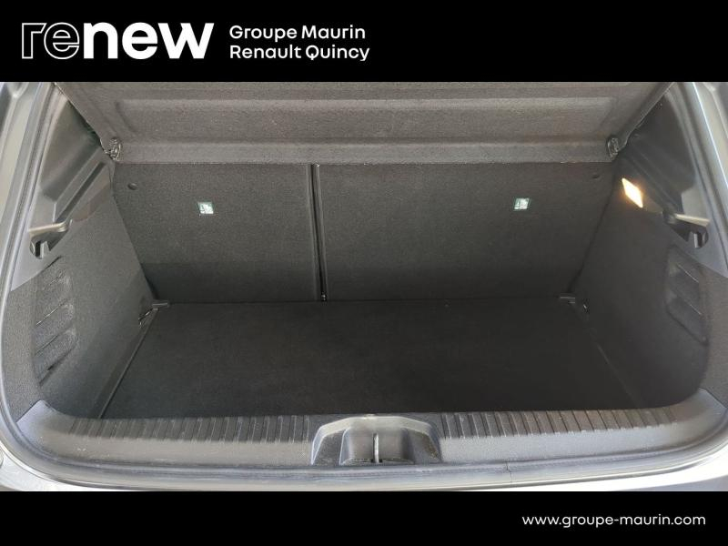 Photo 9 de l’annonce de RENAULT Clio d’occasion à vendre à QUINCY-SOUS-SÉNART