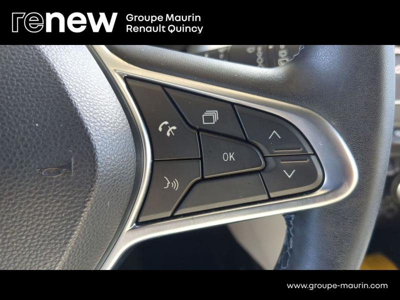 Photo 18 de l’annonce de RENAULT Clio d’occasion à vendre à QUINCY-SOUS-SÉNART