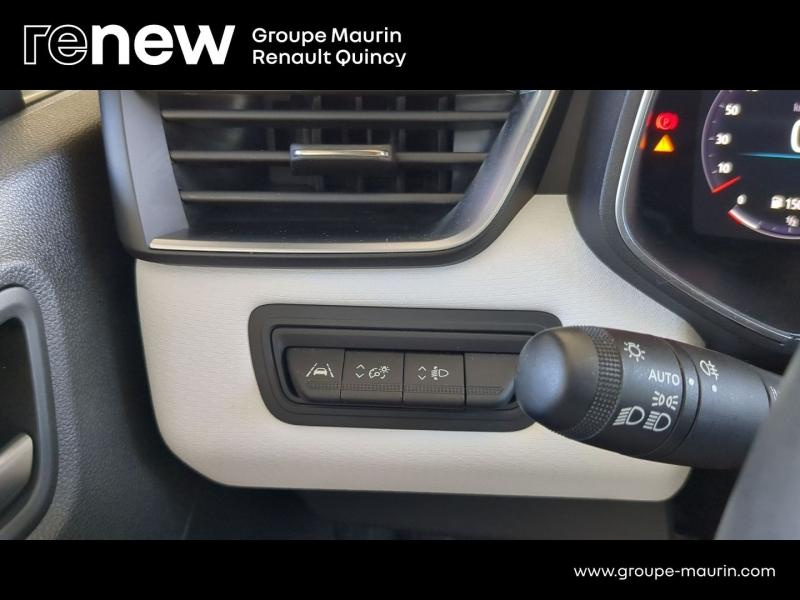 Photo 19 de l’annonce de RENAULT Clio d’occasion à vendre à QUINCY-SOUS-SÉNART