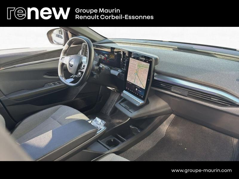 Photo 16 de l’annonce de RENAULT Megane d’occasion à vendre à CORBEIL-ESSONNES