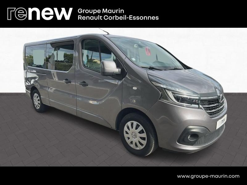 Photo 3 de l’annonce de RENAULT Trafic Combi d’occasion à vendre à CORBEIL-ESSONNES