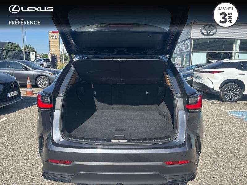 Photo 15 de l’annonce de LEXUS NX d’occasion à vendre à MONTFAVET