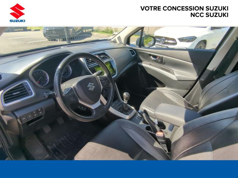 Photo 12 de l’annonce de SUZUKI SX4 S-Cross d’occasion à vendre à BELLERIVE-SUR-ALLIER