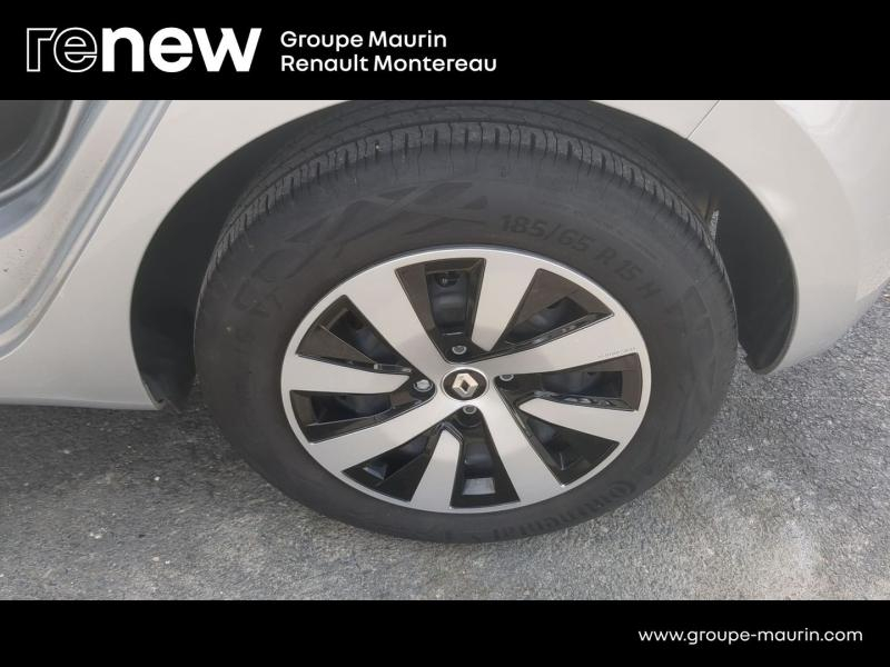 Photo 17 de l’annonce de RENAULT Clio d’occasion à vendre à VARENNES SUR SEINE