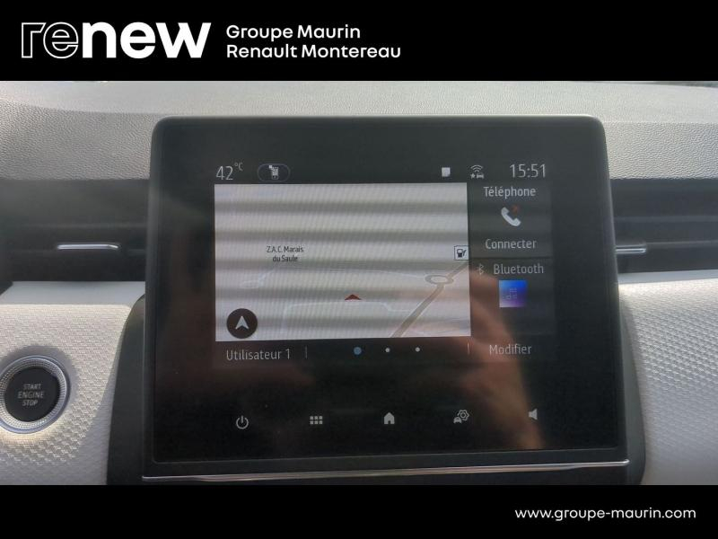 Photo 14 de l’annonce de RENAULT Clio d’occasion à vendre à VARENNES SUR SEINE