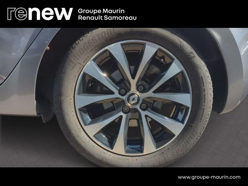Photo 5 de l’annonce de RENAULT Clio d’occasion à vendre à SAMOREAU