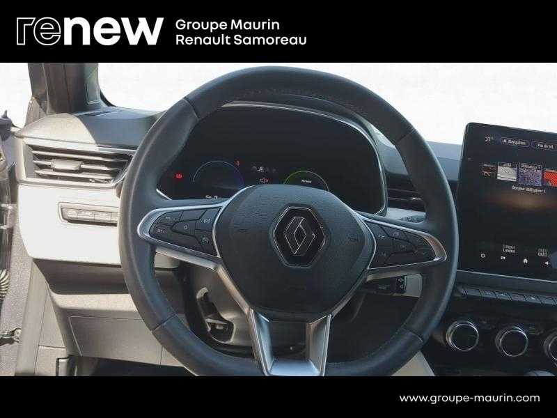 Photo 17 de l’annonce de RENAULT Clio d’occasion à vendre à SAMOREAU