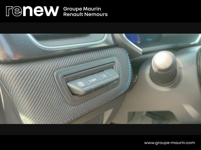 Photo 20 de l’annonce de RENAULT  d’occasion à vendre à SAINT PIERRE LES NEMOURS