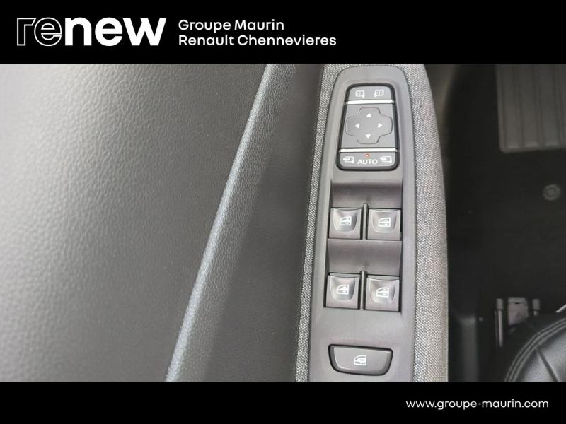 Photo 14 de l’annonce de RENAULT Zoe d’occasion à vendre à CHENNEVIÈRES-SUR-MARNE