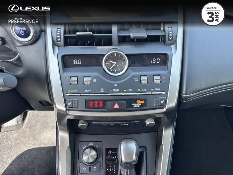 Photo 11 de l’annonce de LEXUS NX d’occasion à vendre à MONTFAVET