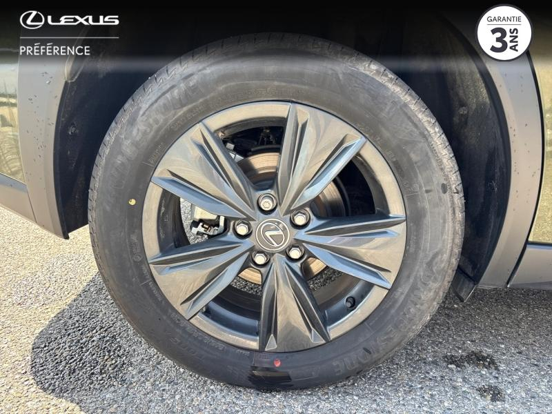 Photo 4 de l’annonce de LEXUS UX d’occasion à vendre à MONTFAVET