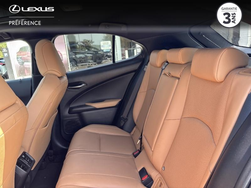 Photo 14 de l’annonce de LEXUS UX d’occasion à vendre à MONTFAVET