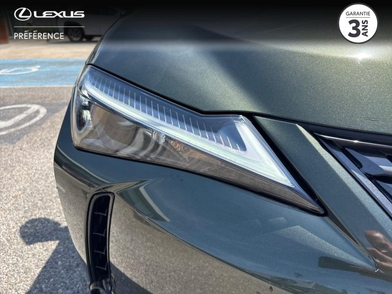 Photo 17 de l’annonce de LEXUS UX d’occasion à vendre à MONTFAVET