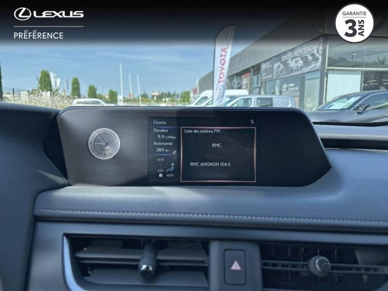 Photo 7 de l’annonce de LEXUS UX d’occasion à vendre à MONTFAVET