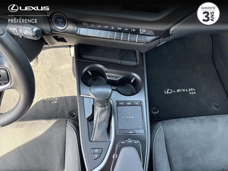 Photo 9 de l’annonce de LEXUS UX d’occasion à vendre à MONTFAVET